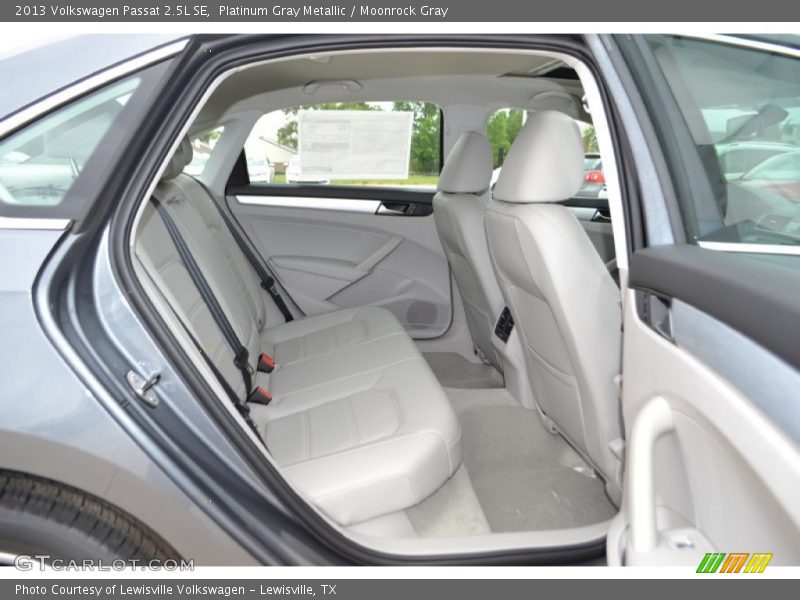 Platinum Gray Metallic / Moonrock Gray 2013 Volkswagen Passat 2.5L SE