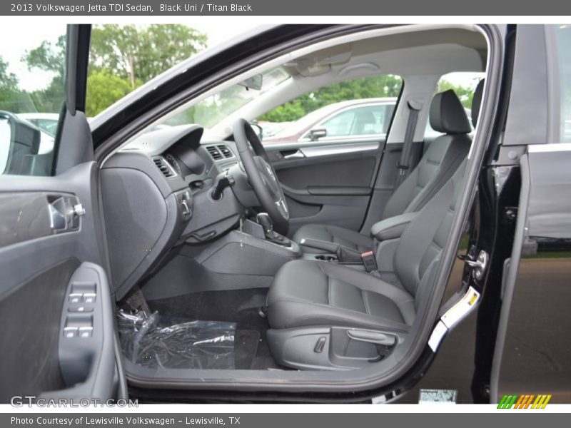 Black Uni / Titan Black 2013 Volkswagen Jetta TDI Sedan
