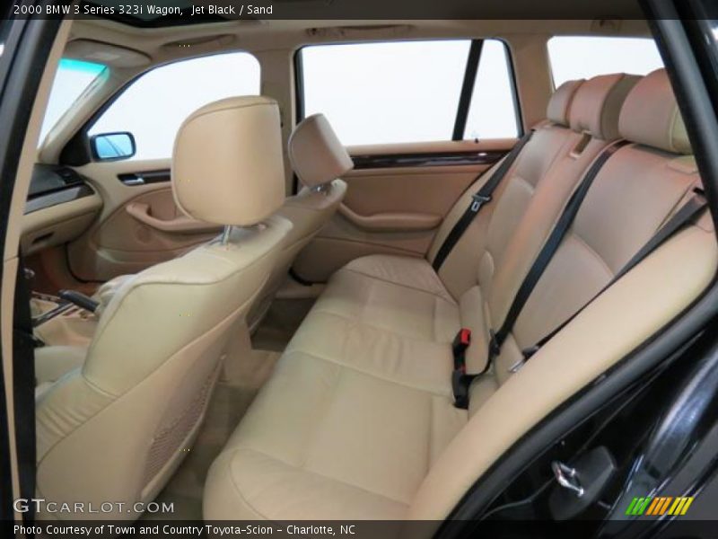 Rear Seat of 2000 3 Series 323i Wagon