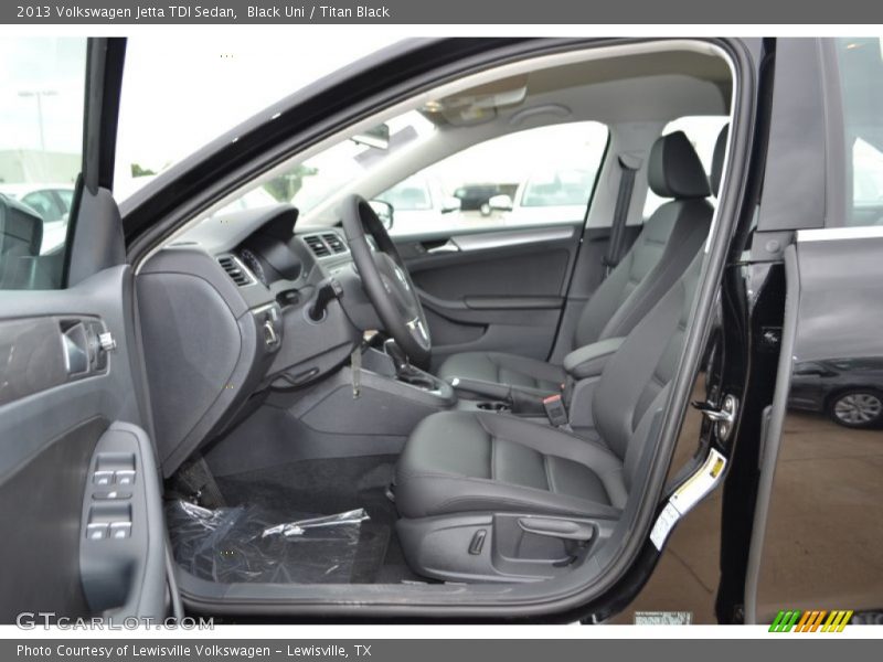 Black Uni / Titan Black 2013 Volkswagen Jetta TDI Sedan