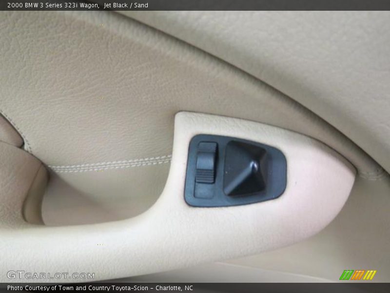 Controls of 2000 3 Series 323i Wagon