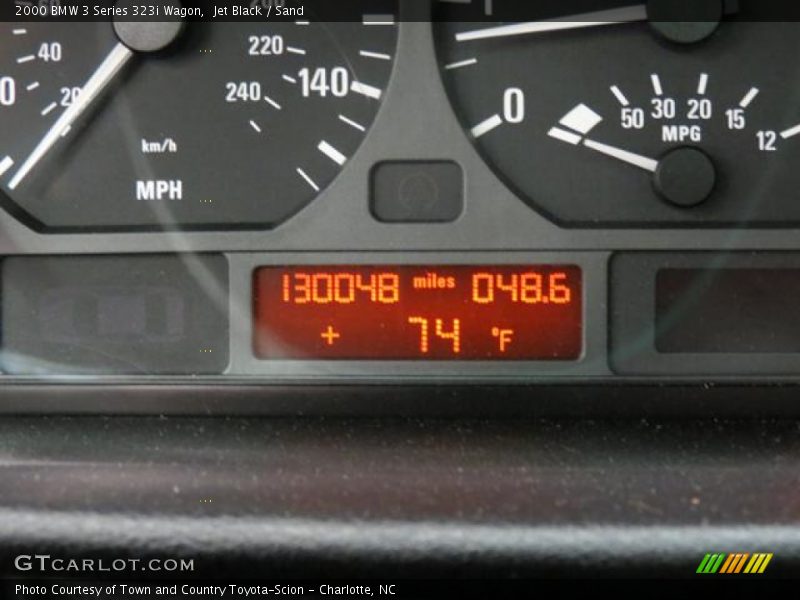 Jet Black / Sand 2000 BMW 3 Series 323i Wagon