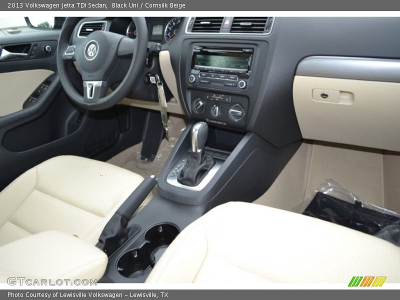 Black Uni / Cornsilk Beige 2013 Volkswagen Jetta TDI Sedan