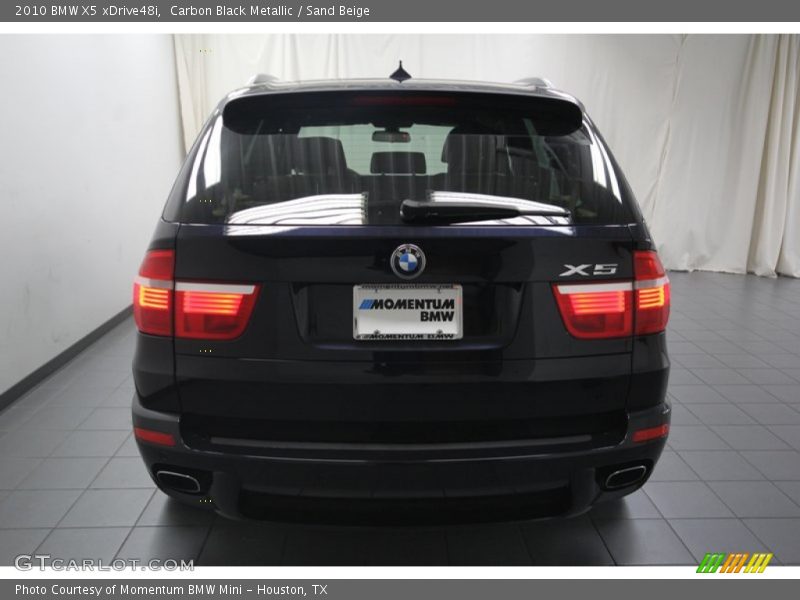 Carbon Black Metallic / Sand Beige 2010 BMW X5 xDrive48i