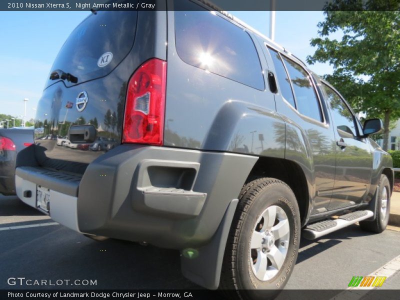 Night Armor Metallic / Gray 2010 Nissan Xterra S