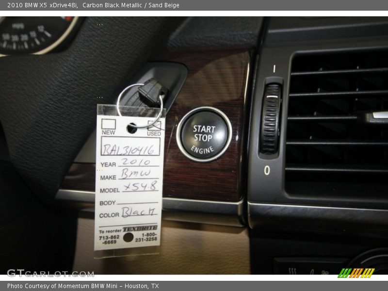 Carbon Black Metallic / Sand Beige 2010 BMW X5 xDrive48i