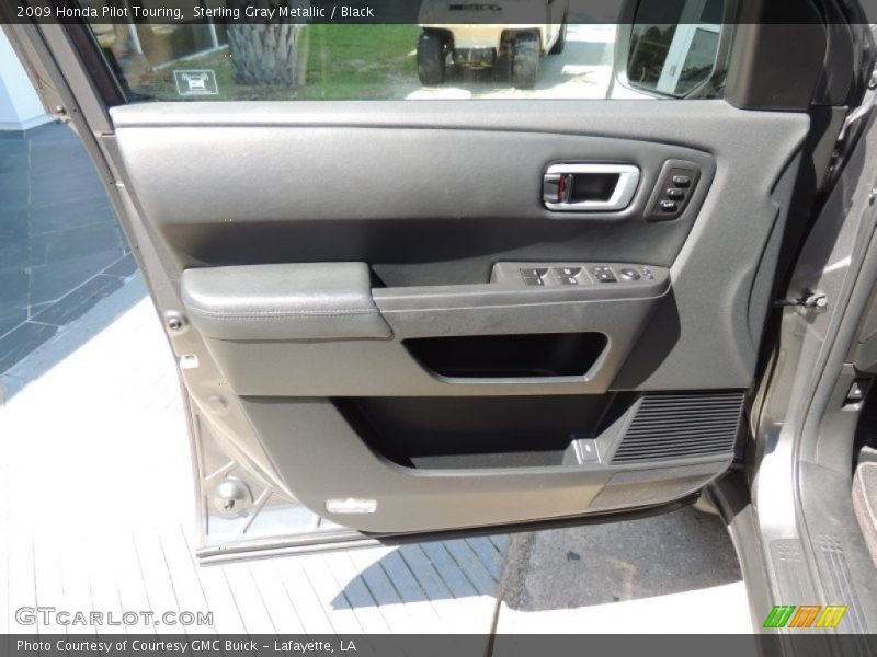 Sterling Gray Metallic / Black 2009 Honda Pilot Touring