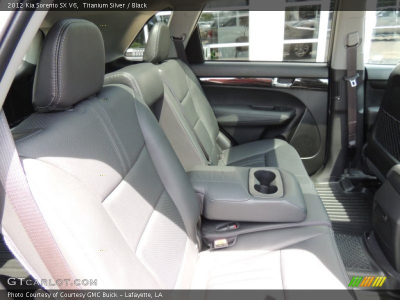 Titanium Silver / Black 2012 Kia Sorento SX V6