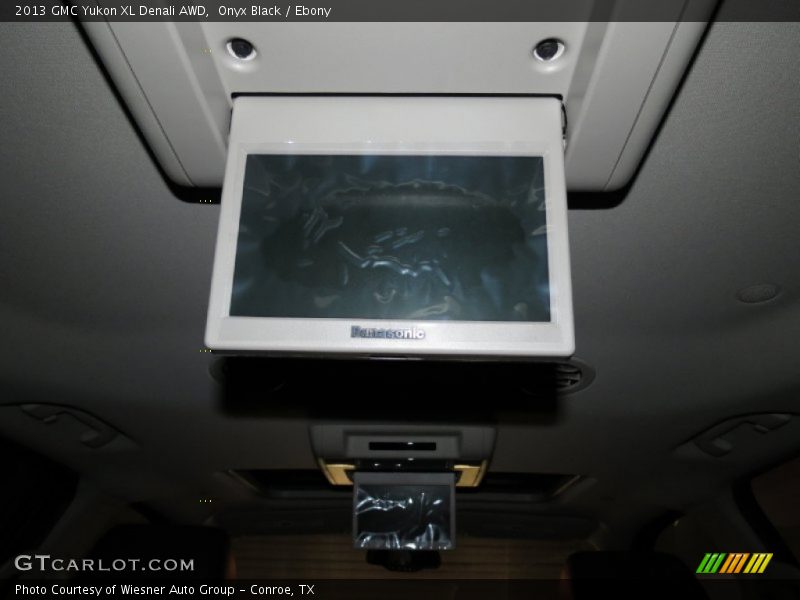 Onyx Black / Ebony 2013 GMC Yukon XL Denali AWD