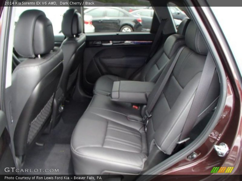 Rear Seat of 2014 Sorento EX V6 AWD