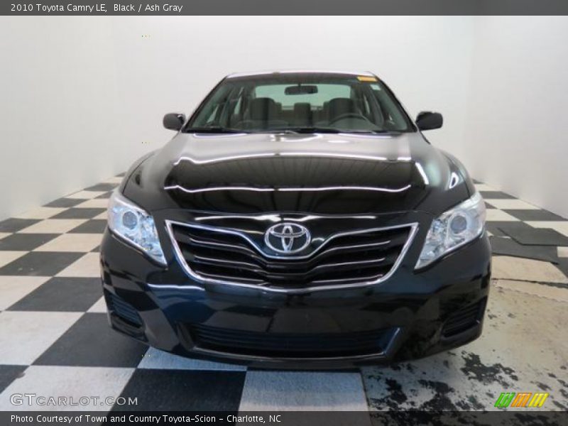 Black / Ash Gray 2010 Toyota Camry LE