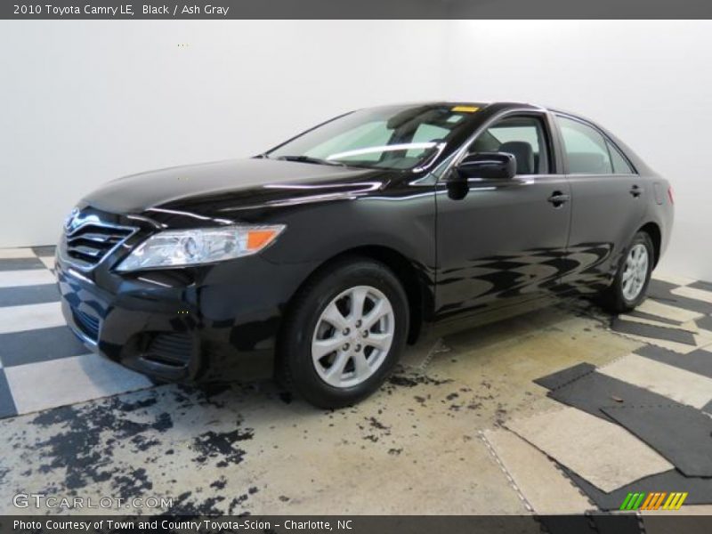 Black / Ash Gray 2010 Toyota Camry LE