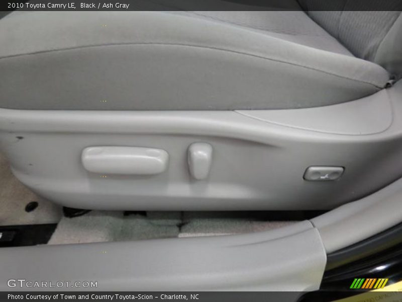 Black / Ash Gray 2010 Toyota Camry LE