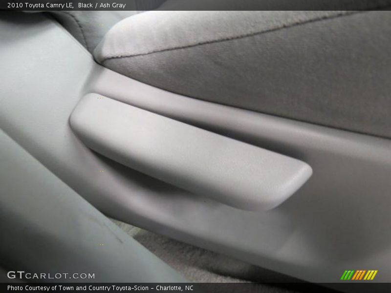 Black / Ash Gray 2010 Toyota Camry LE
