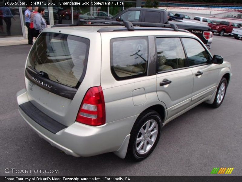 Champagne Gold Opalescent / Beige 2005 Subaru Forester 2.5 XS