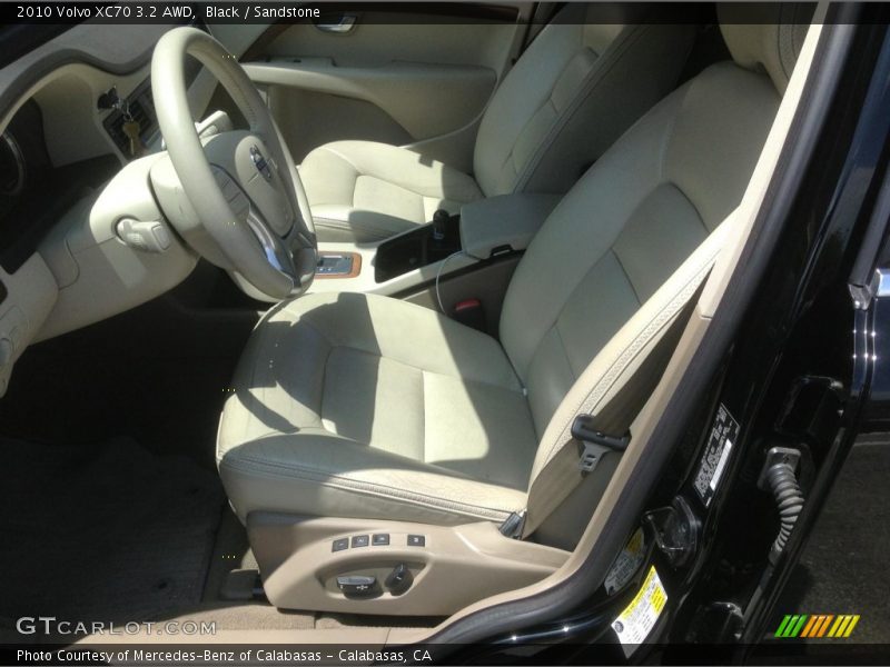 Black / Sandstone 2010 Volvo XC70 3.2 AWD