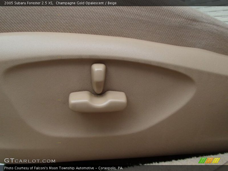 Champagne Gold Opalescent / Beige 2005 Subaru Forester 2.5 XS