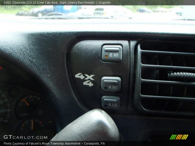 Dark Cherry Red Metallic / Graphite 2002 Chevrolet S10 LS Crew Cab 4x4