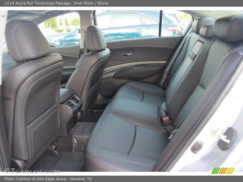 Rear Seat of 2014 RLX Technology Package