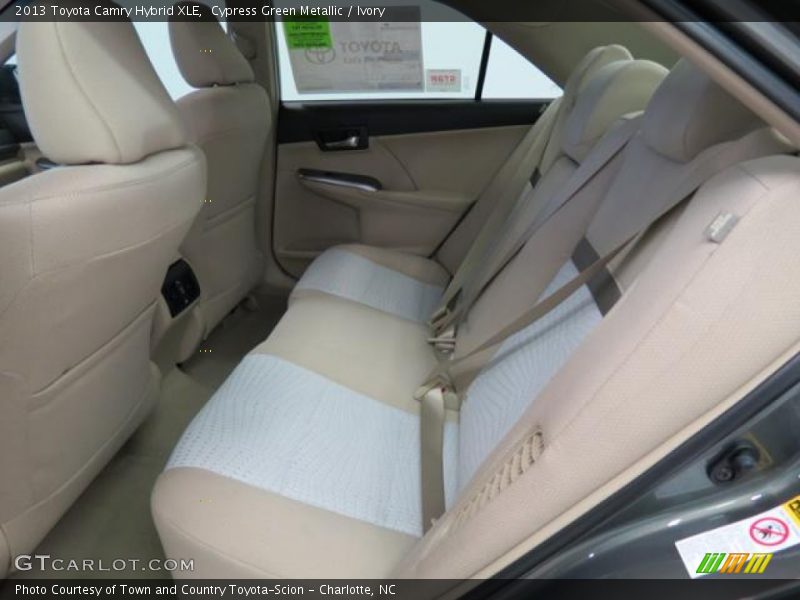 Cypress Green Metallic / Ivory 2013 Toyota Camry Hybrid XLE