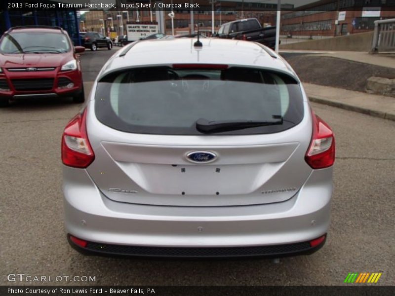 Ingot Silver / Charcoal Black 2013 Ford Focus Titanium Hatchback