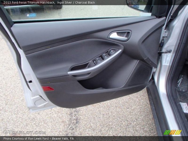 Ingot Silver / Charcoal Black 2013 Ford Focus Titanium Hatchback