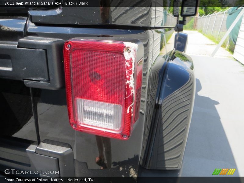 Black / Black 2011 Jeep Wrangler Sahara 4x4