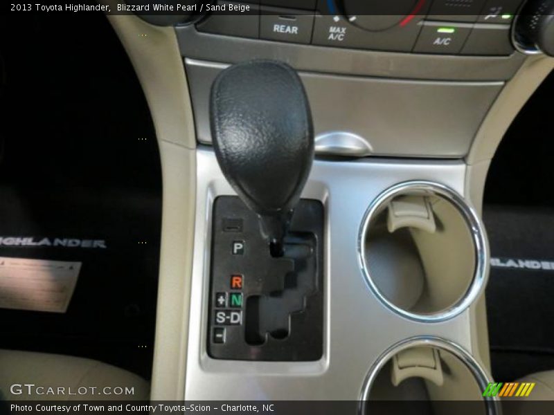 Blizzard White Pearl / Sand Beige 2013 Toyota Highlander
