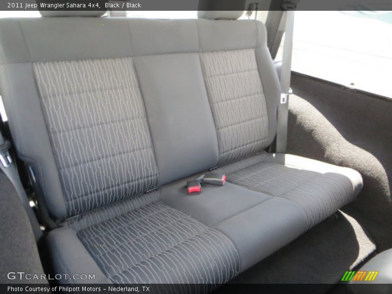 Black / Black 2011 Jeep Wrangler Sahara 4x4