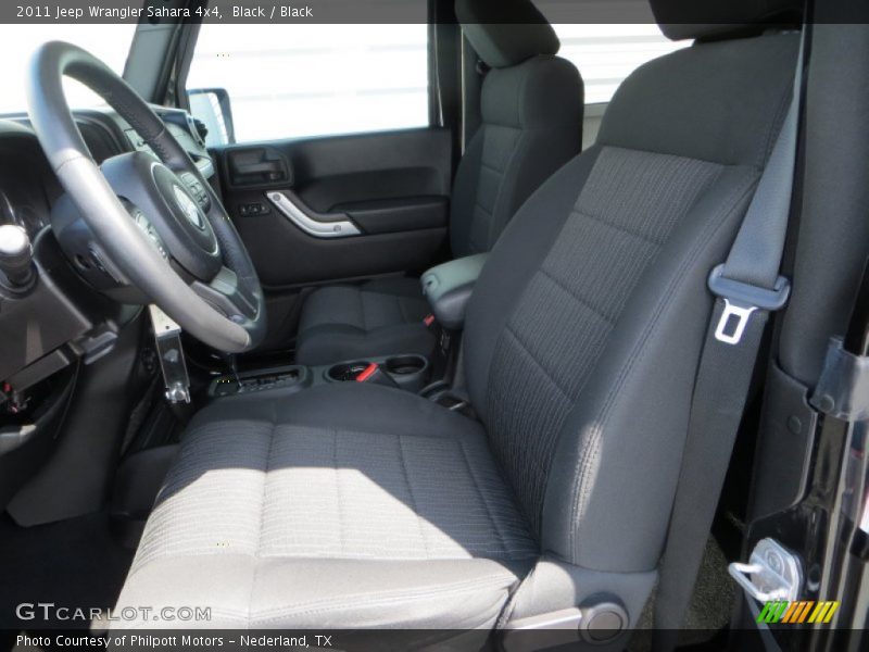 Black / Black 2011 Jeep Wrangler Sahara 4x4