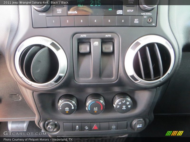 Black / Black 2011 Jeep Wrangler Sahara 4x4