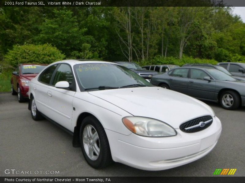 Vibrant White / Dark Charcoal 2001 Ford Taurus SEL