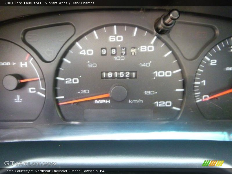 Vibrant White / Dark Charcoal 2001 Ford Taurus SEL
