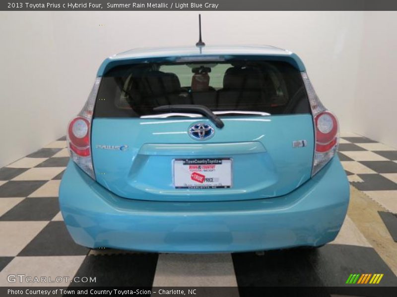 Summer Rain Metallic / Light Blue Gray 2013 Toyota Prius c Hybrid Four