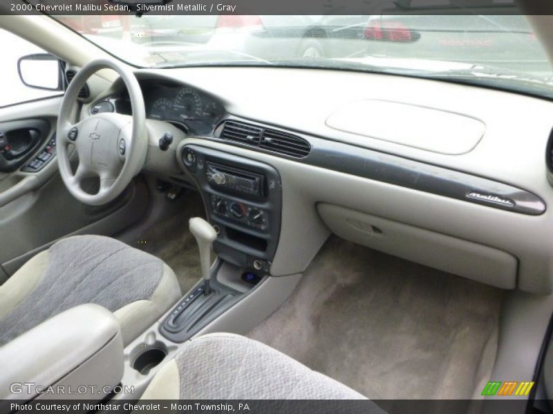Dashboard of 2000 Malibu Sedan