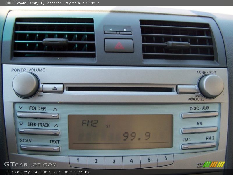 Magnetic Gray Metallic / Bisque 2009 Toyota Camry LE
