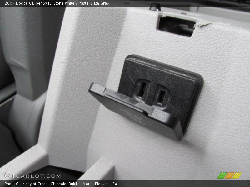 Stone White / Pastel Slate Gray 2007 Dodge Caliber SXT
