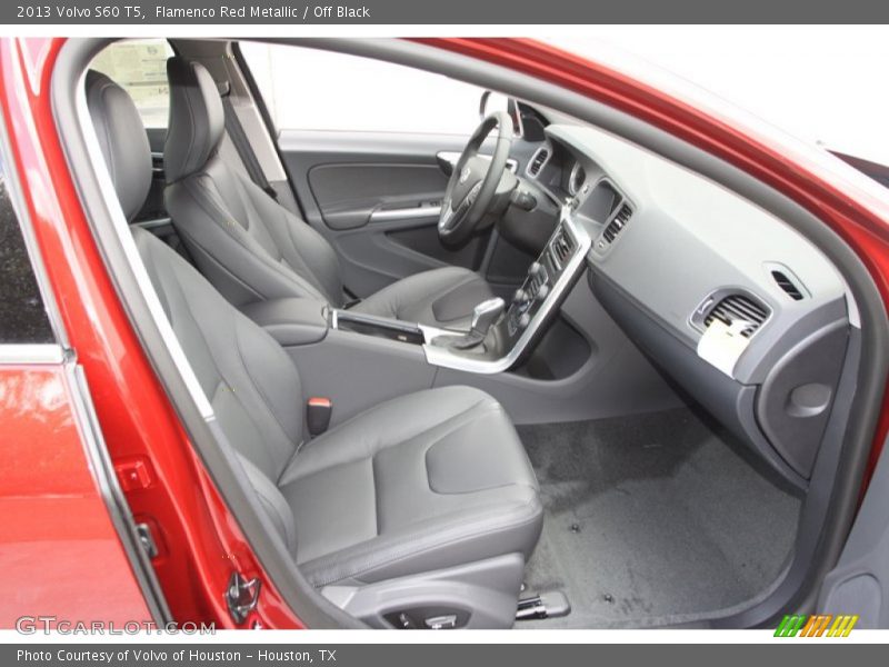  2013 S60 T5 Off Black Interior