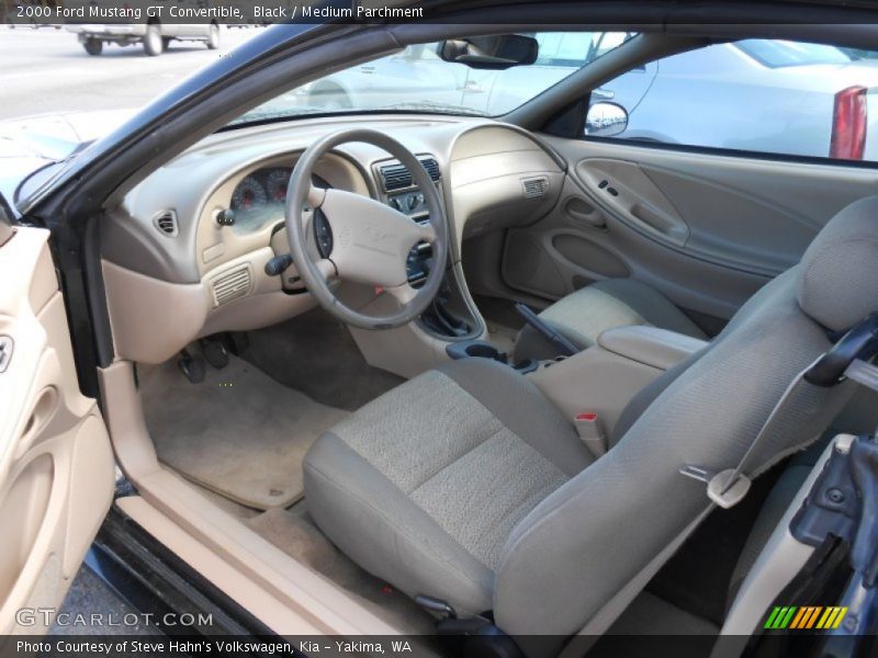  2000 Mustang GT Convertible Medium Parchment Interior