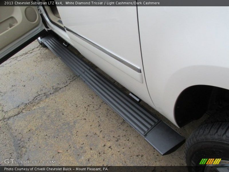 White Diamond Tricoat / Light Cashmere/Dark Cashmere 2013 Chevrolet Suburban LTZ 4x4