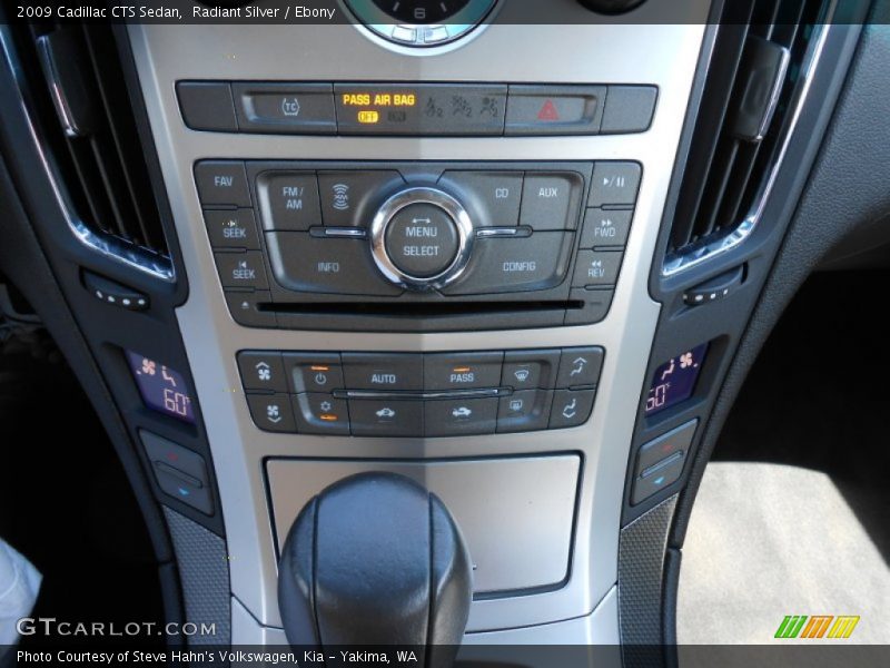 Radiant Silver / Ebony 2009 Cadillac CTS Sedan
