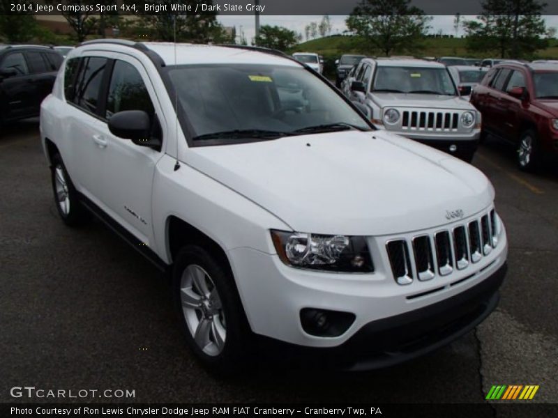 Bright White / Dark Slate Gray 2014 Jeep Compass Sport 4x4