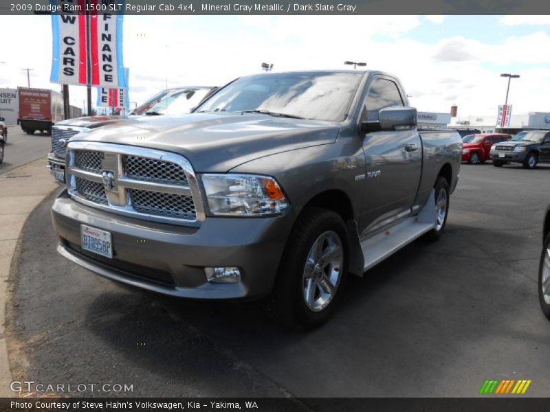 Mineral Gray Metallic / Dark Slate Gray 2009 Dodge Ram 1500 SLT Regular Cab 4x4