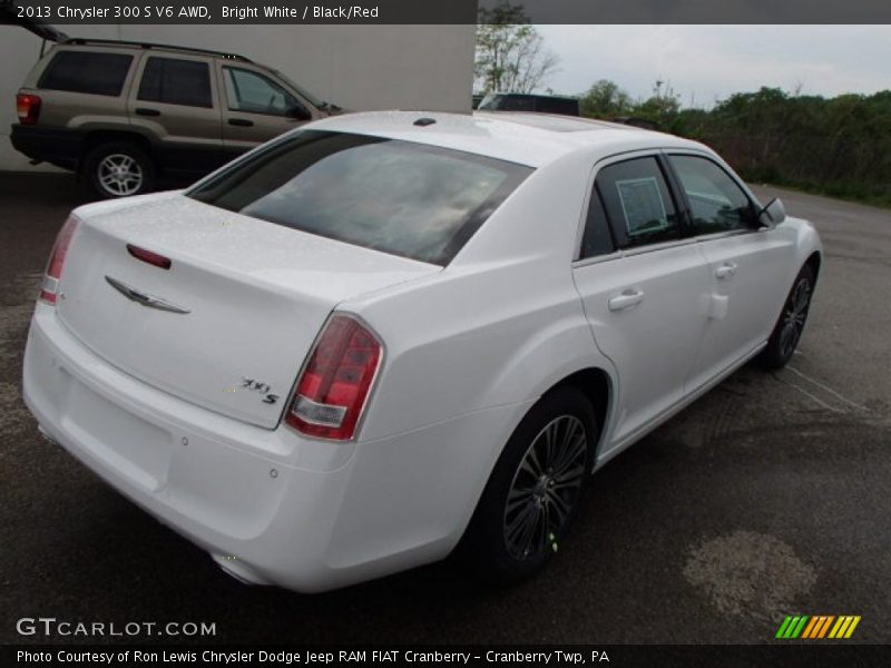 Bright White / Black/Red 2013 Chrysler 300 S V6 AWD