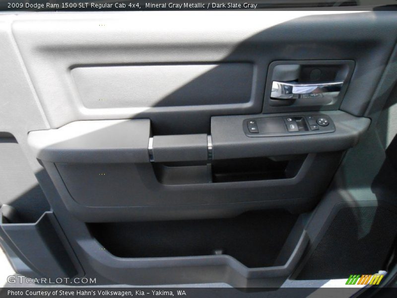 Mineral Gray Metallic / Dark Slate Gray 2009 Dodge Ram 1500 SLT Regular Cab 4x4
