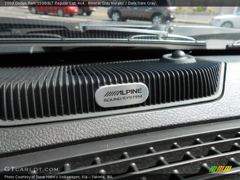 Mineral Gray Metallic / Dark Slate Gray 2009 Dodge Ram 1500 SLT Regular Cab 4x4