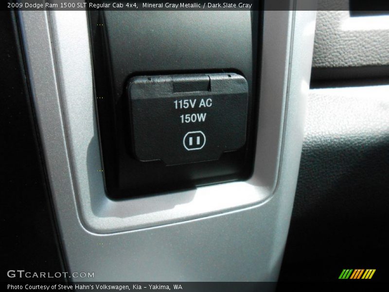 Mineral Gray Metallic / Dark Slate Gray 2009 Dodge Ram 1500 SLT Regular Cab 4x4