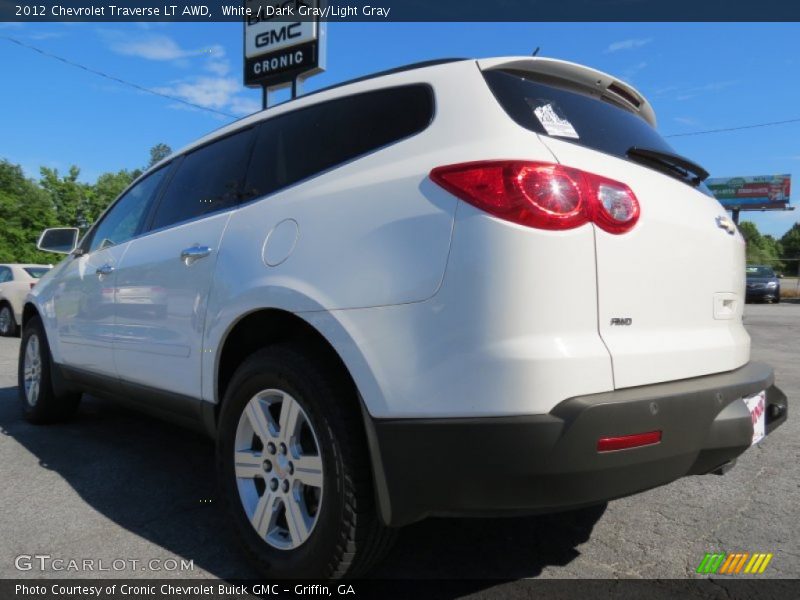 White / Dark Gray/Light Gray 2012 Chevrolet Traverse LT AWD