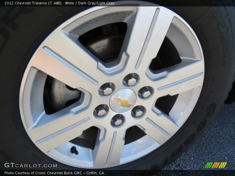 White / Dark Gray/Light Gray 2012 Chevrolet Traverse LT AWD