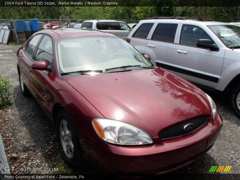 Merlot Metallic / Medium Graphite 2004 Ford Taurus SES Sedan